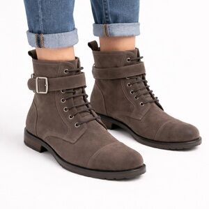 Size 9.5 Banana Republic Women’s Brown Suede Buckle Lace Up Boots